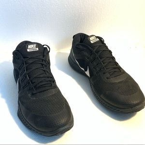 Nike Zoom Athletic Shoe